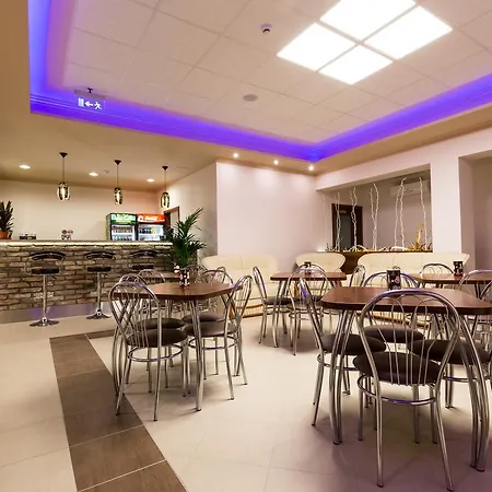 Hotel Kentaur Lovaspanzio