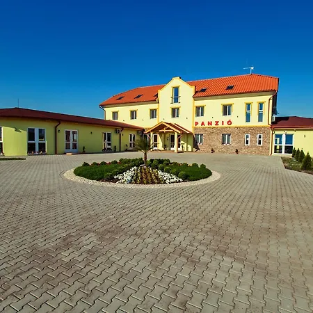 Kentaur Lovaspanzio Hódmezővásárhely